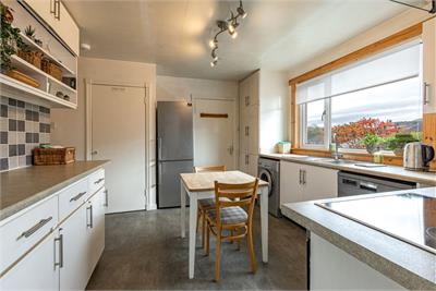 3 Grafton Bank, Town Yetholm, Kelso, TD5 8SB - image 5