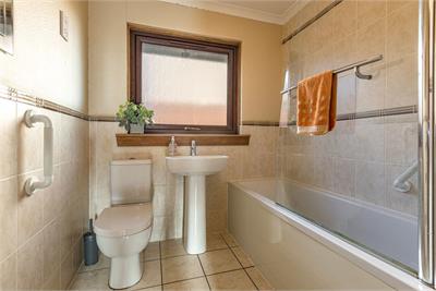 11 Abbotsview Court, Galashiels, TD1 3ES - image 23