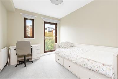 20/8 Citypark Way, Fettes, Edinburgh, EH5 2DF - image 10