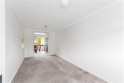 4 Broomhall Place, Edinburgh, EH12 7PE - image 3