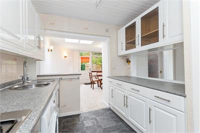 4 Broomhall Place, Edinburgh, EH12 7PE - image 7