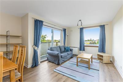 6 (flat 12), Orchard Brae Avenue, Orchard Brae, Edinburgh, EH4 2HP - image 2