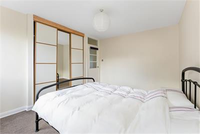6 (flat 12), Orchard Brae Avenue, Orchard Brae, Edinburgh, EH4 2HP - image 9