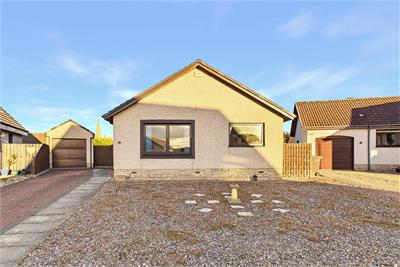 18 Campbell Crescent, Cupar, KY15 5YT - image 1