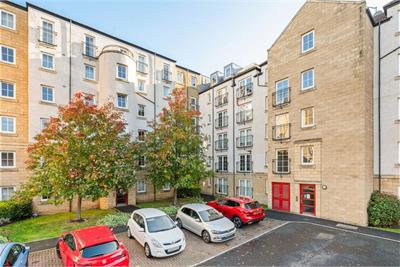 10/17 Giles Street, Leith, Edinburgh EH6 6DA - image 29