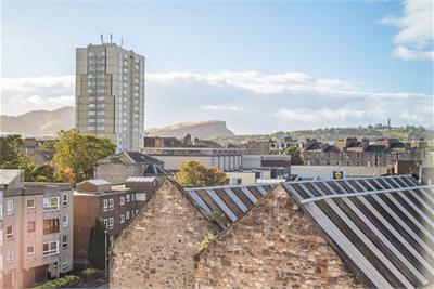 10/17 Giles Street, Leith, Edinburgh EH6 6DA - image 33