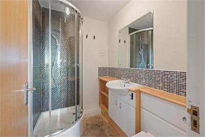 10/17 Giles Street, Leith, Edinburgh EH6 6DA - image 7