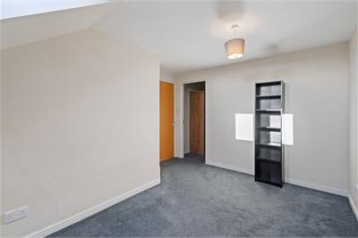 10/17 Giles Street, Leith, Edinburgh EH6 6DA - image 9