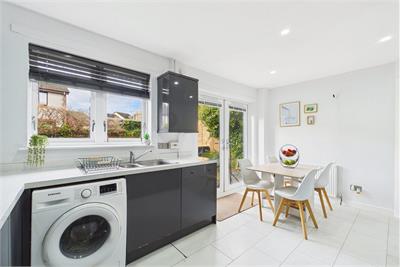 79 Meadowbank Road, Kirknewton, West Lothian, EH27 8BH - image 6