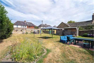 8 Albert Place, Kelso, TD5 7JL - image 13