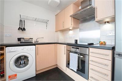 Flat 2, 360 West Granton Road, Granton, Edinburgh, EH5 1FE - image 6