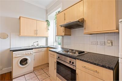 168 (3F1), Albert Street, Leith, Edinburgh, EH7 5NA - image 6