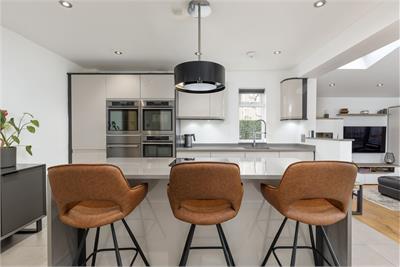 56 Barony Terrace, Edinburgh, EH12 8RF - image 11
