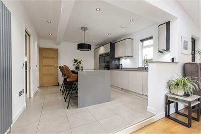 56 Barony Terrace, Edinburgh, EH12 8RF - image 10