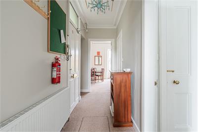 4/7 Gladstone Terrace, Edinburgh, EH9 1LX - image 16