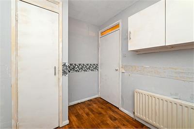 1 The Bowling Green, Edinburgh, EH6 5RN - image 5