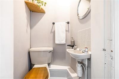 5/7 Livingstone Place, Marchmont, Edinburgh, EH9 1PB - image 12