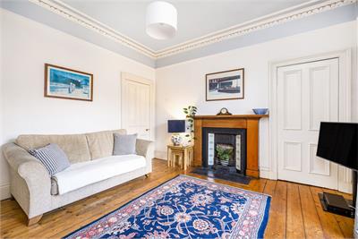 5/7 Livingstone Place, Marchmont, Edinburgh, EH9 1PB - image 3