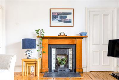 5/7 Livingstone Place, Marchmont, Edinburgh, EH9 1PB - image 5