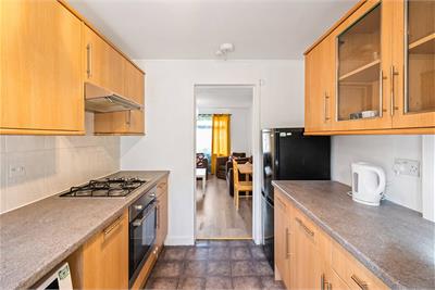 25/1 Pirniefield Bank, Leith, Edinburgh, EH6 7QH - image 8