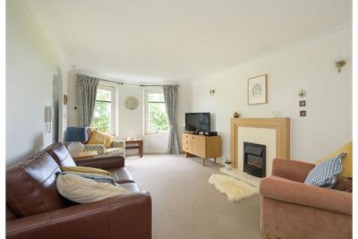 Flat 37 Homescott House, 6 Goldenacre Terrace, Edinburgh EH3 5RE - image 5