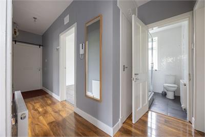 4/2 Moat Drive, Edinburgh, EH14 1NR - image 12