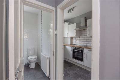 4/2 Moat Drive, Edinburgh, EH14 1NR - image 19