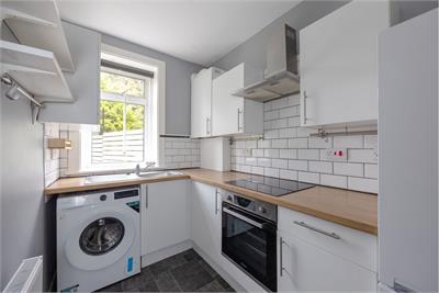 4/2 Moat Drive, Edinburgh, EH14 1NR - image 9