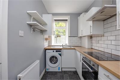 4/2 Moat Drive, Edinburgh, EH14 1NR - image 10