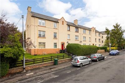 4/2 Moat Drive, Edinburgh, EH14 1NR - image 1