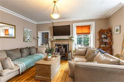1 Allerley Brae, Jedburgh, TD8 6JL - image 3