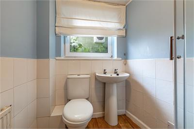 2 Albert Place, Galashiels, TD1 3DN - image 8