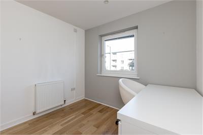 Flat 1, 5 East Pilton Farm Avenue, Edinburgh, EH5 2QE - image 10