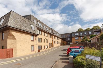 1/9 Ladywell Avenue, Claycot Park, Edinburgh, EH12 7LG - image 1