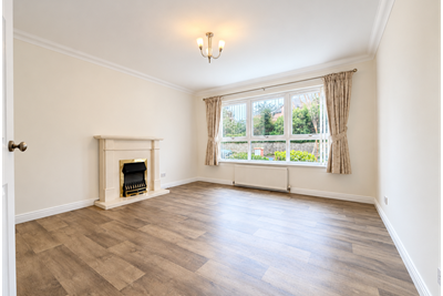 3B, John Street, Largs, KA30 8DT - image 3