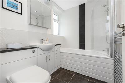 12 Colinton Mains Place, Colinton Mains, Edinburgh, EH13 9AX - image 12