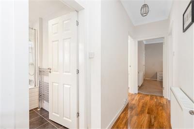 12 Colinton Mains Place, Colinton Mains, Edinburgh, EH13 9AX - image 7