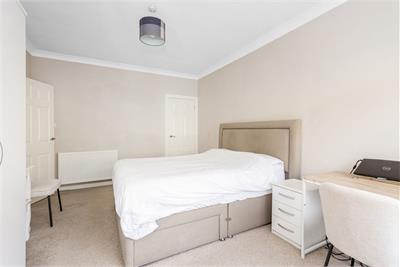 12 Colinton Mains Place, Colinton Mains, Edinburgh, EH13 9AX - image 9