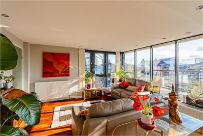 5/9 Rennie's Isle, Edinburgh, EH6 6QA - image 8