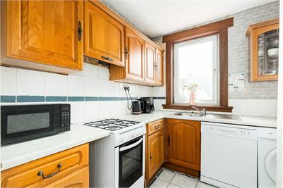 38 Longstone Crescent, Edinburgh, EH14 2AT - image 4
