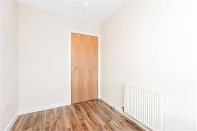 11/3 Colonsay Close, Edinburgh, EH5 1BT - image 11