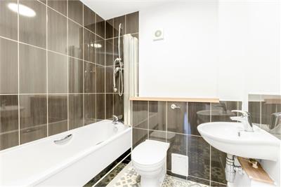 11/3 Colonsay Close, Edinburgh, EH5 1BT - image 12