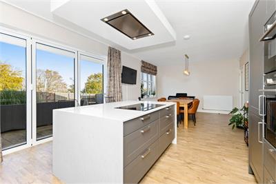 40 Cassidy Wynd, Balerno, Edinburgh, EH14 7FE - image 6