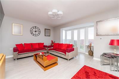 39 Easter Langside Medway, Dalkeith, EH22 2FJ - image 3