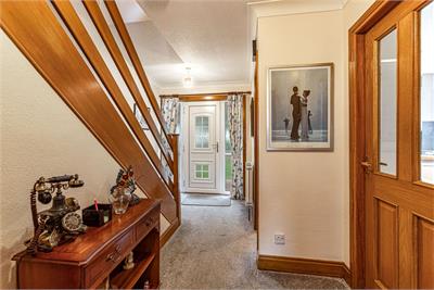 8 Craigpark Gardens, Galashiels, TD1 3HZ - image 3