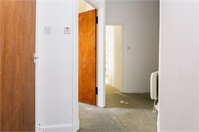 43/2 St. Patrick Square, Edinburgh, EH8 9ET - image 11