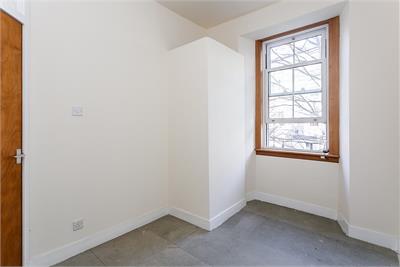 43/2 St. Patrick Square, Edinburgh, EH8 9ET - image 12