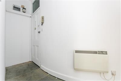 43/2 St. Patrick Square, Edinburgh, EH8 9ET - image 16