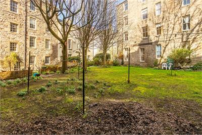 43/2 St. Patrick Square, Edinburgh, EH8 9ET - image 17