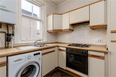 24/3 Learmonth Avenue, Edinburgh, EH4 1DB - image 11